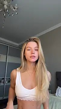 JessIsLove online show from May 2, 5:11 am