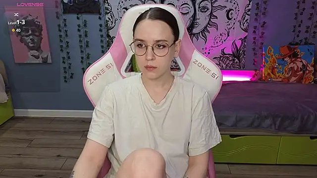 Sweet frosti online show from October 7, 3:22 am