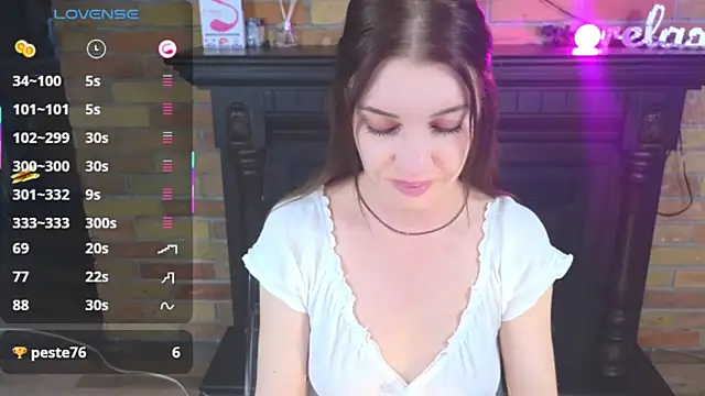 AlexaStoun online show from June 20, 3:04 pm