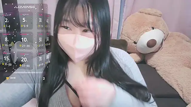 yuinyan3150 online show from May 12, 5:19 pm