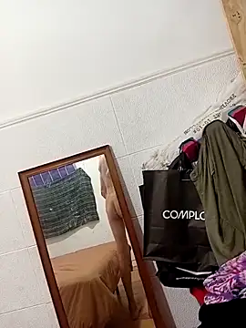 Lagartoshop2109 online show from January 18, 7:04 am