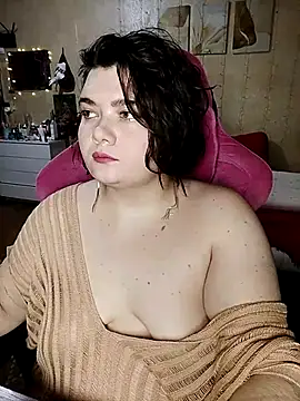 DenisHailey online show from October 5, 2:38 am