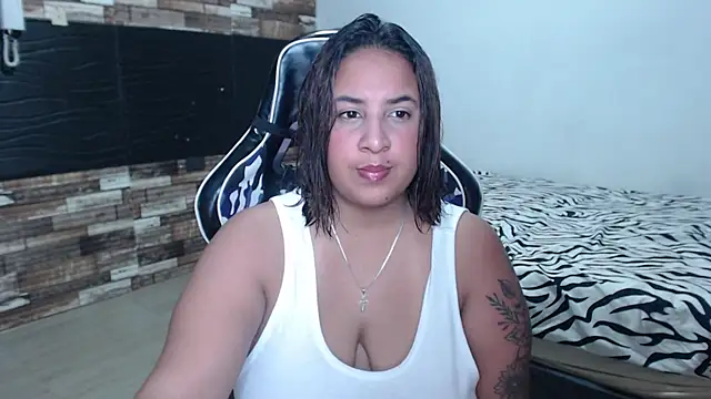 KathyHardcore69 online show from May 1, 3:43 am