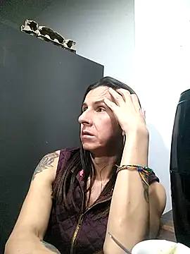 Cameron puppy online show from July 28, 4:21 am