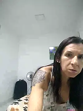 Cameron puppy online show from June 19, 6:22 pm