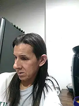 Cameron puppy online show from July 11, 9:26 pm