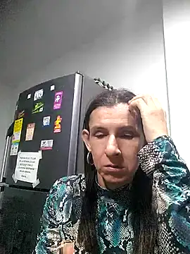 Cameron puppy online show from July 2, 3:23 am