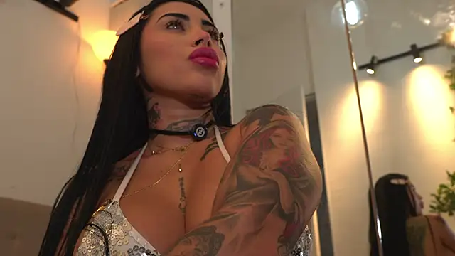 Sofhia cruz online show from July 20, 8:09 pm