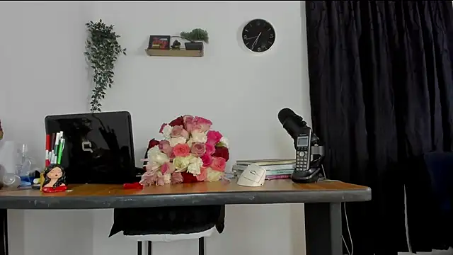 isa loves cum online show from August 6, 2:18 am