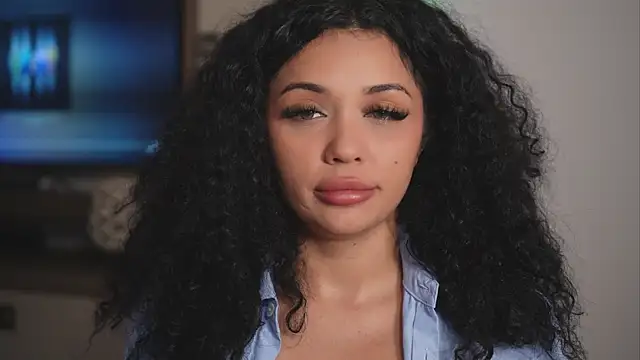 Moan4u online show from October 4, 6:52 am