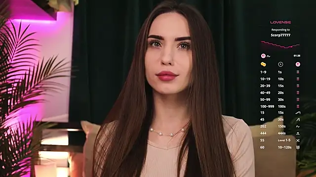 BabyYoda- online show from November 4, 6:57 pm