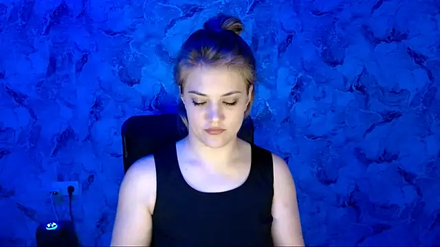 nika gold1 online show from May 10, 7:38 pm