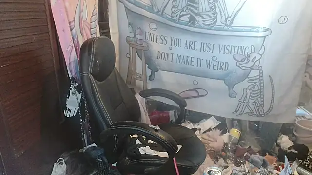 Ombeline1 online show from March 3, 2:45 pm