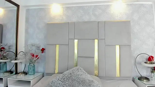 Camilaa Sanchez  online show from November 25, 12:18 pm