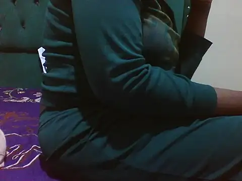 Sexy Riri online show from June 18, 12:21 pm