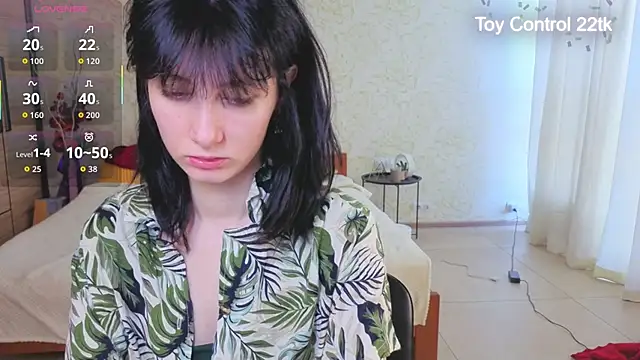 JulisSweet online show from June 23, 7:28 am