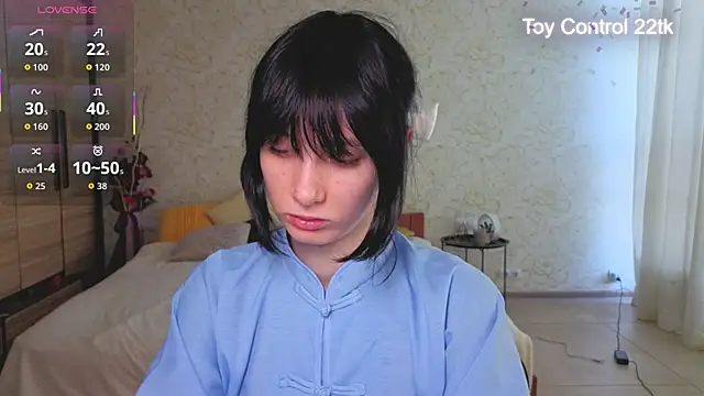 JulisSweet online show from June 22, 7:27 am