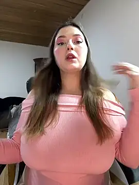 Kamilla Loop online show from March 21, 12:04 am