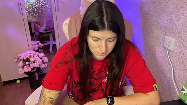 Katrin  kiss online show from February 13, 7:15 pm