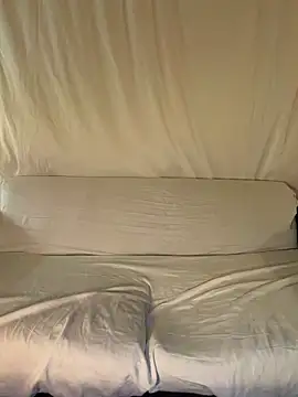 SallyCumLaude online show from January 17, 9:50 am