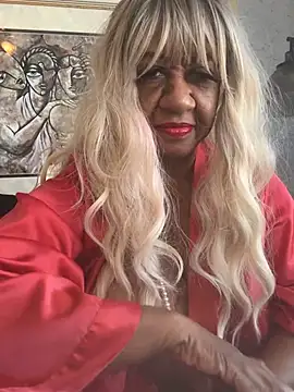 BreanaDivine online show from February 14, 7:27 pm