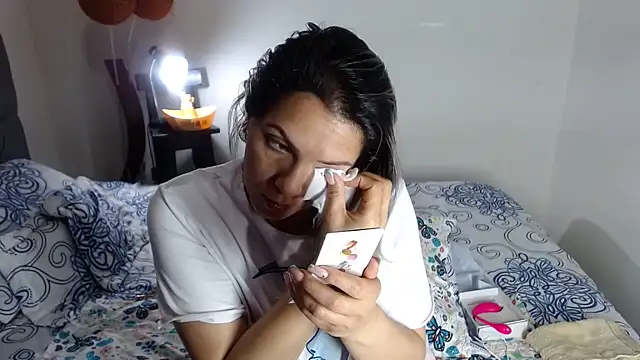 Chantal hott online show from June 14, 8:58 am