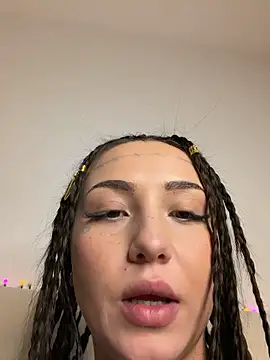 Coco-Love online show from February 9, 4:09 pm