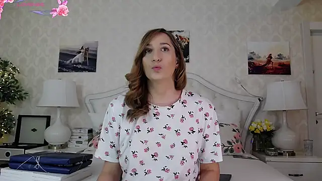 IreneHope online show from May 5, 12:08 pm