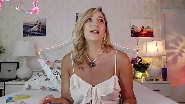 IreneHope online show from July 28, 11:17 am