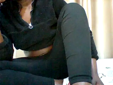 sexy cutelips online show from July 2, 3:45 am
