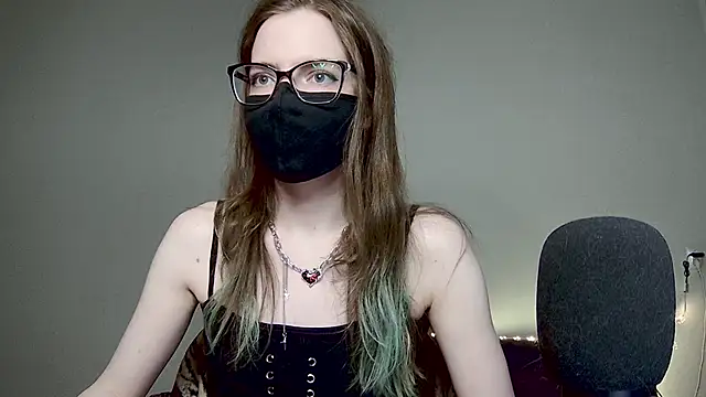 amber candyfloss online show from December 4, 5:32 am