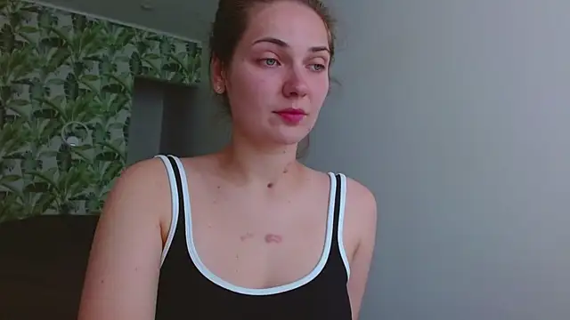 Olivia shine online show from June 25, 4:23 am