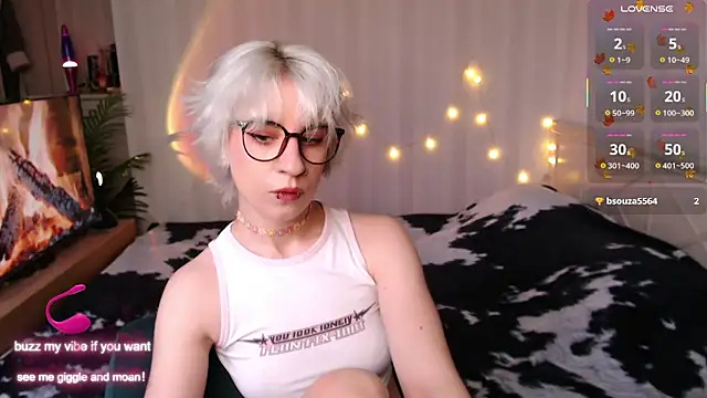  Moonlight t online show from November 20, 9:10 am