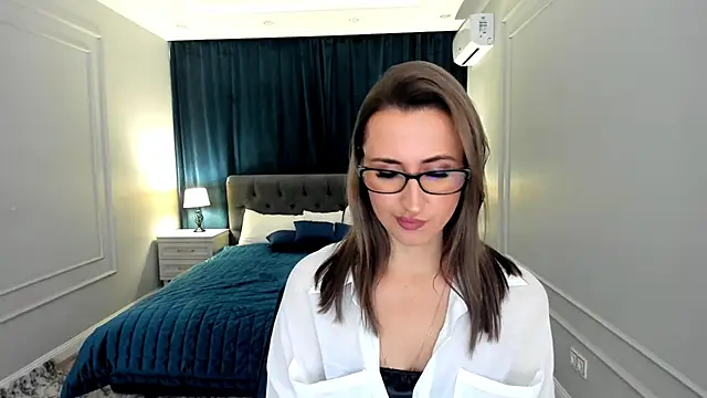 PassionGlow online show from October 4, 4:07 am