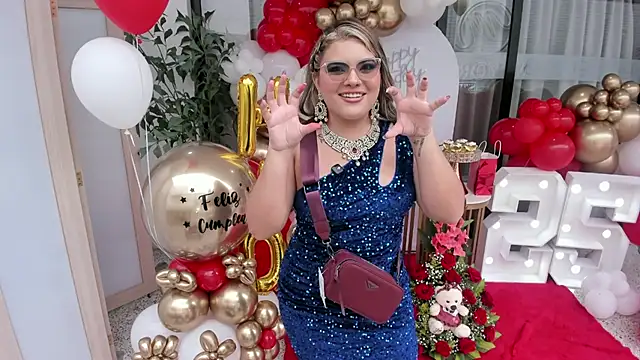 EVELIN MASON online show from December 1, 9:17 pm