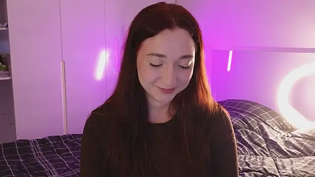YasmineWest online show from July 17, 12:09 pm