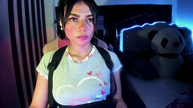 Lilithsabeth online show from June 3, 3:29 am