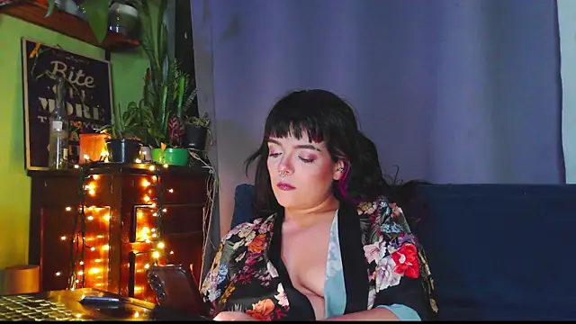 purple em69 online show from June 23, 3:26 am