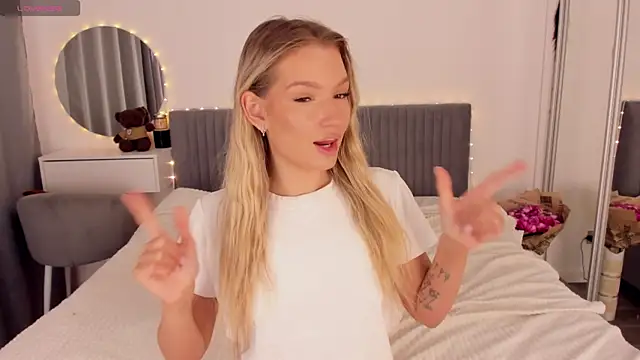 CassieRayss online show from July 30, 10:49 am