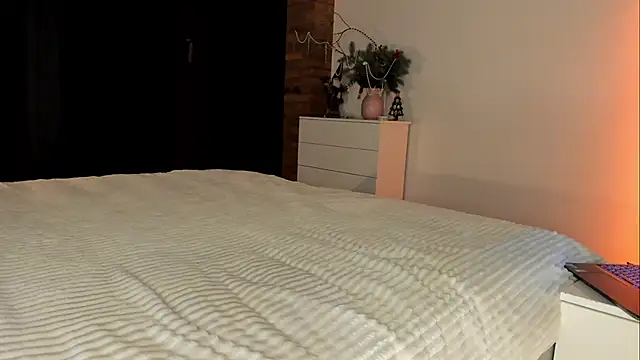 Rachel Rey online show from January 9, 7:18 pm