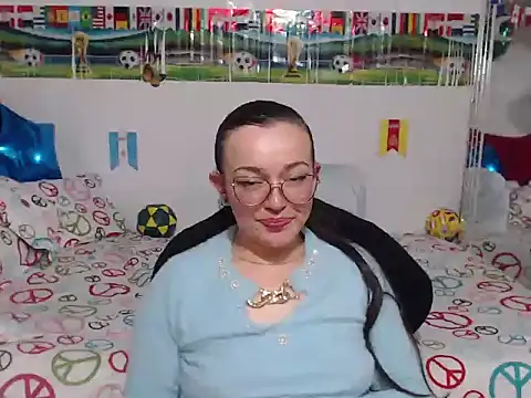 Angela 18honey online show from July 23, 3:58 am