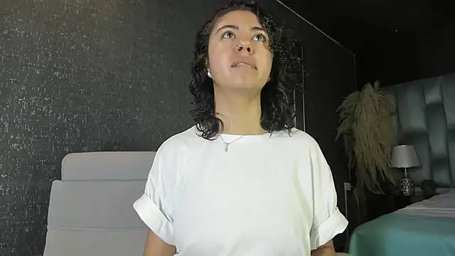 Amareto  online show from September 12, 11:50 am