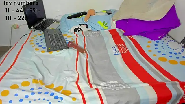 aphrodites ass online show from June 22, 3:25 am