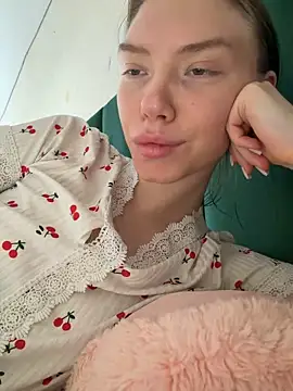 Lisaaa Alisa online show from June 13, 11:18 am