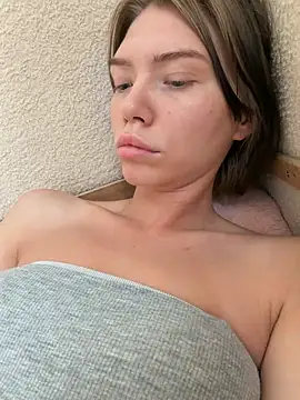 Lisaaa Alisa online show from July 4, 11:39 am