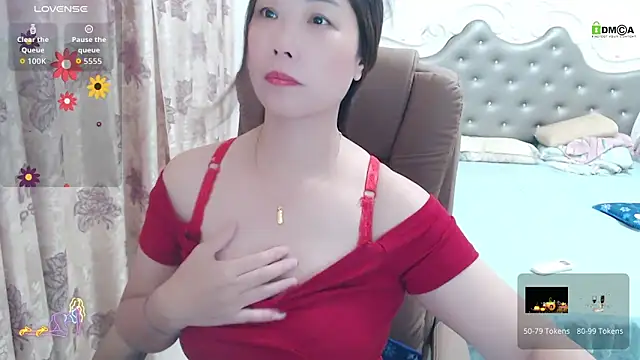 -Shirleyni  online show from June 18, 11:26 am
