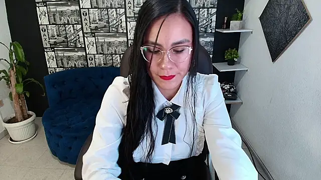 Agata-Moon online show from December 18, 4:23 pm