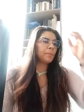 Luna Dumont online show from September 10, 1:11 pm