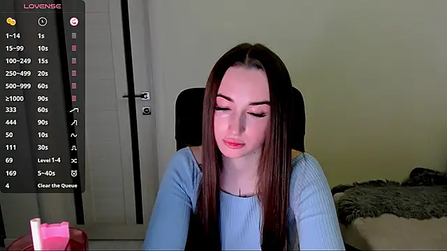 Kimmberr online show from November 12, 4:54 am