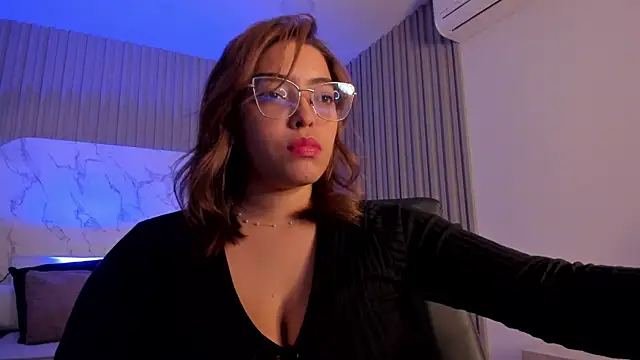 Dollar-girl online show from July 14, 4:39 am